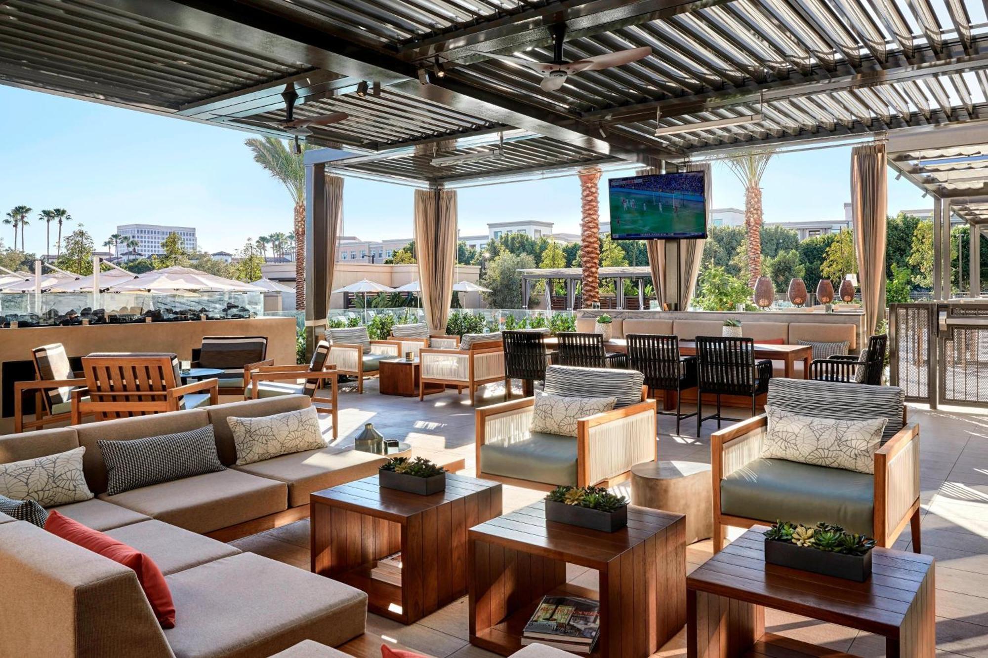 Marriott Irvine Spectrum Exterior photo