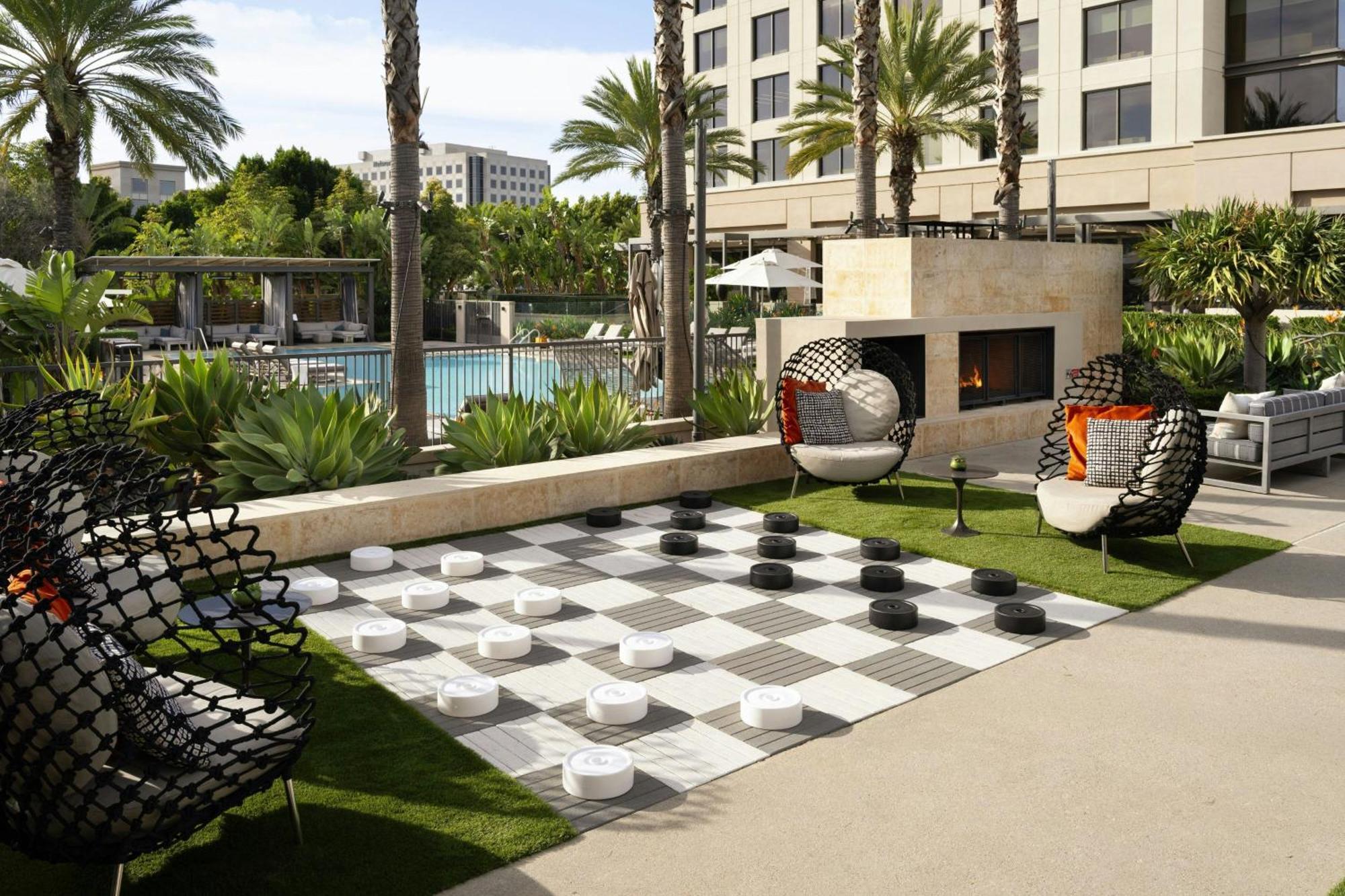 Marriott Irvine Spectrum Exterior photo