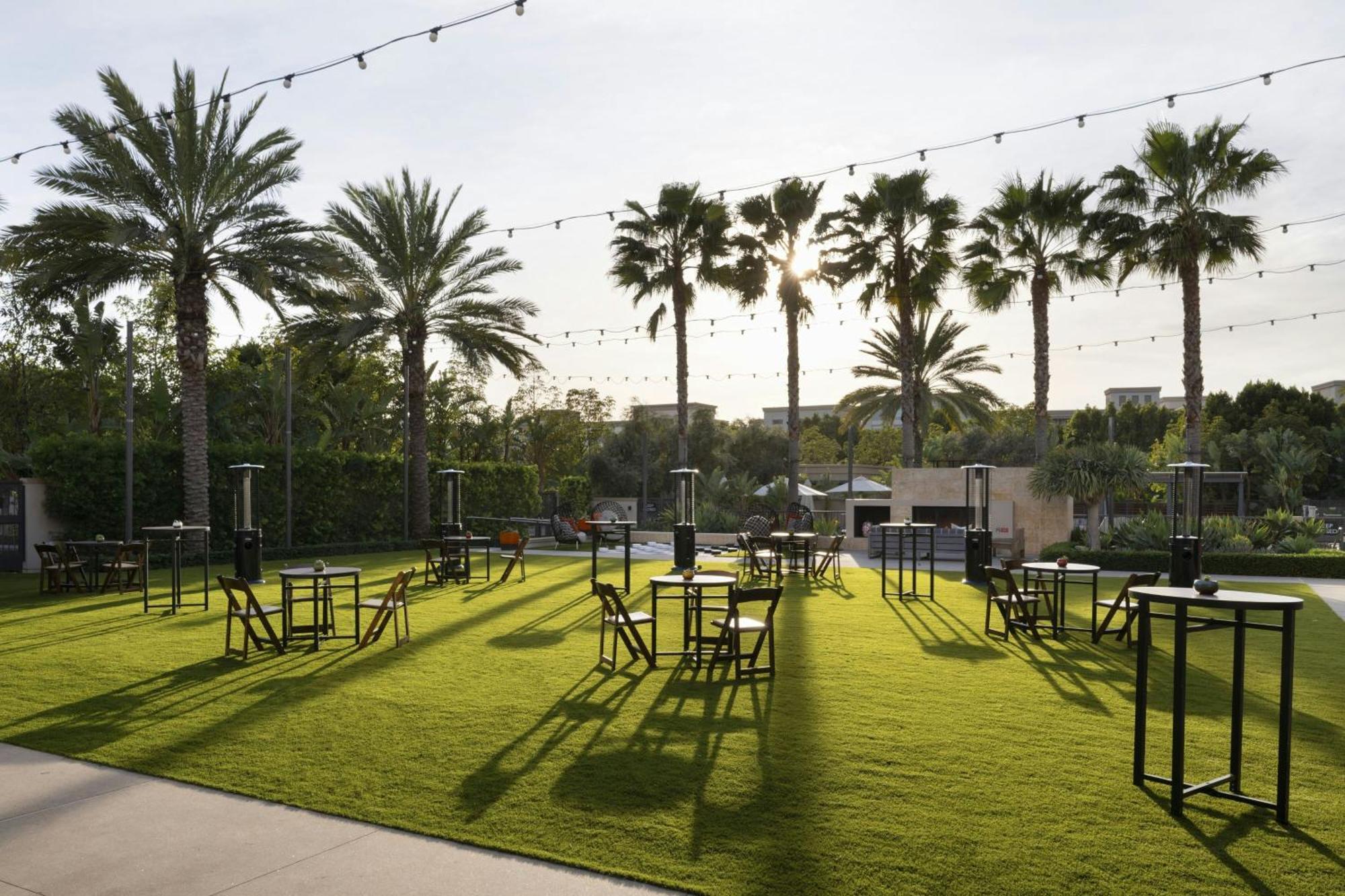 Marriott Irvine Spectrum Exterior photo